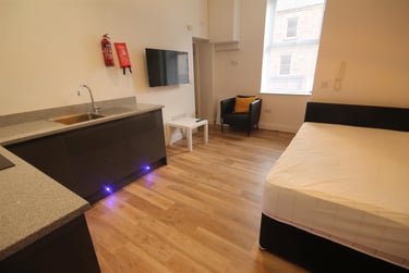 1 bed studio, Ridley Place, Denton, Newcastle, NE18JN - Image 3